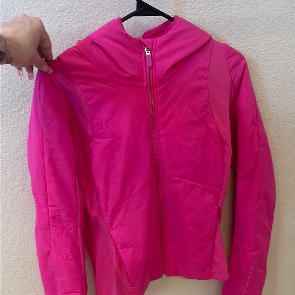 Lululemon Women's Pink Jacket